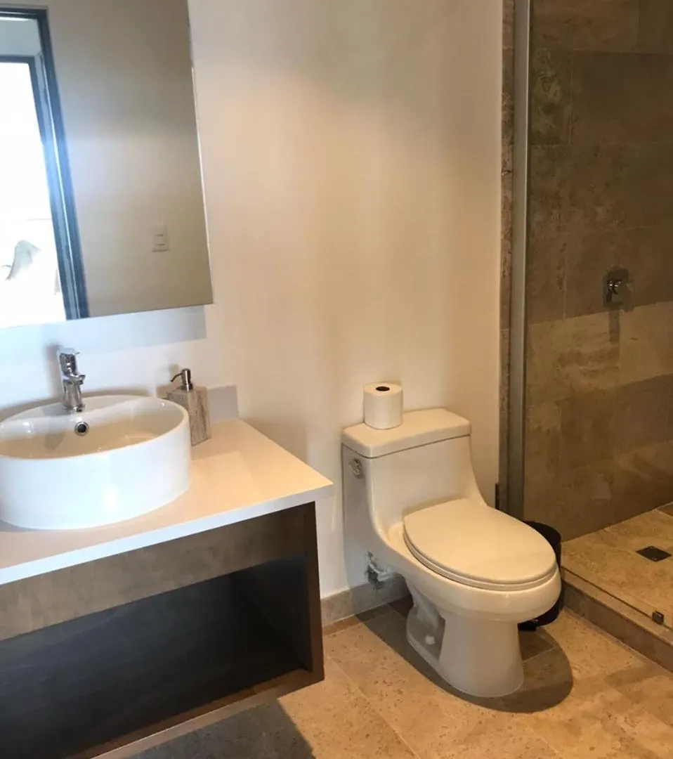 Serenada 514 Modern 2Bdr 5Min Walk To 5Th Av Playa del Carmen Apartment